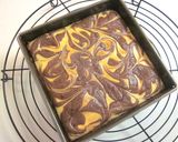 A picture of step 9 of Cream Cheese Brownies.