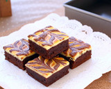 A picture of step 10 of Cream Cheese Brownies.