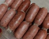 Foto langkah ke 10 dari resep Homemade Chicken Bratwurst.