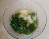 Foto langkah ke 6 dari resep Sayur bening bayam dan labu air.