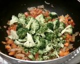 A picture of step 2 of Stir fry veggies Pasta.