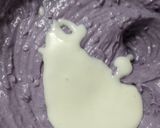 A picture of step 5 of The berry cheesy mini paradise.