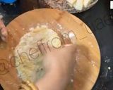 A picture of step 8 of Cheese Potato Triangles.