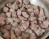Foto langkah ke 1 dari resep Semur Daging ala Jerman (Schmorgericht mit Rindfleisch, Kartoffeln, und Möhren).
