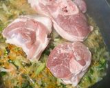 Foto del paso 1 de la receta: Salsa de osobuco de cerdo para ñoquis (N°2: la salsa)