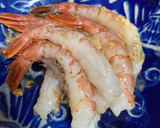 Foto del paso 1 de la receta: Gambones marinados envueltos en masa filo