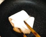 A picture of step 6 of Sweet and Savory Pork Belly Rice Balls.