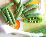Foto del paso 8 de la receta: Rapidísimo arroz con revuelto de zapallitos (zucchinis) Fácil, SÚPER ECONÓMICO y en 30 minutos!