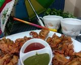 A picture of step 8 of Palak Pakoda.