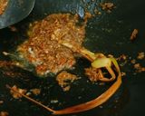 Foto langkah ke 5 dari resep Ayam Suwir Pedas.