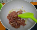 Foto langkah ke 3 dari resep Tumis Daging Saos Tiram #dapurelbeweek21.