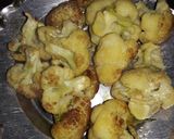 गोभी मटर की रसेदार सब्जी (Gobhi matar ki rasedar sabzi recipe in hindi)  रेसिपी चरण 4 फोटो