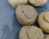 Foto langkah ke 5 dari resep Roti Canai Keju.