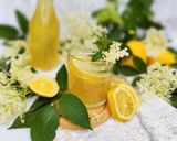 A picture of step 4 of Elderflower Syrup.