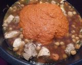 Foto del paso 7 de la receta: Cazuela de garbanzos con pollo