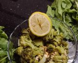 Foto del paso 5 de la receta: Ensaladita de 🥦 brócoli, con...ORTIGAS!