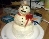 A picture of step 7 of Cheesy The Snowman.