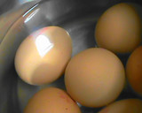 Foto del paso 1 de la receta: Huevos rellenos