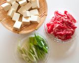 A picture of step 1 of Everyday Sukiyaki-Style Tofu.