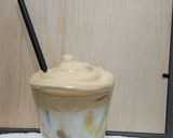 Foto langkah ke 4 dari resep Dalgona Coffee Caramel.