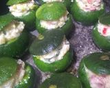 Foto del paso 8 de la receta: Zapallitos rellenos con salchichas.👩🏼🍳💯☺️