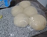 Foto langkah ke 2 dari resep Roti tawar simple.