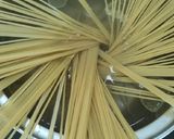 Foto langkah ke 5 dari resep Spagheti Brulee.