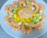 Foto del paso 6 de la receta: Ensalada de langostinos con salsa rosa