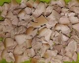 Foto langkah ke 1 dari resep Daging Babi bumbu Tuturuga Khas Manado.