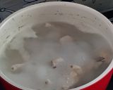Foto langkah ke 1 dari resep Seblak ceker simple.