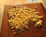Foto del paso 11 de la receta: Pizza fugaceta (creo que así se llama) y otra fugazza a la italiana