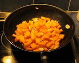 Foto del paso 8 de la receta: Pasta casera con salmón, calabaza y roquefort