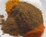 A picture of step 2 of Nihari masala.