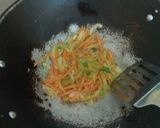 Foto langkah ke 2 dari resep Udang asam manis sederhana.