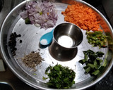 கேரட் ஆனியன் ரவா ரோஸ்ட் 🥕🌰/suji ரெசிபி ஸ்டேப் 2 புகைப்படம்