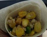 A picture of step 8 of Cheese Corn Pocket samosa.
