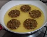 A picture of step 5 of Kachay Qeemay ke kebab.