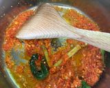 Foto langkah ke 2 dari resep Gulai daun kale.