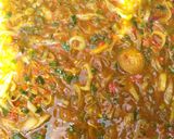 A picture of step 4 of Fried rice with pepper chicken.