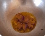 A picture of step 3 of Green Amaranth Radish Stir Fry.