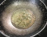 A picture of step 1 of Dry methi besan.