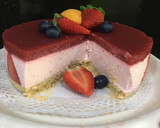 Foto del paso 9 de la receta: Tarta de fresa sin horno 🤪🤪🤪 deliciosa