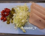 عکس مرحله 1 از دستور ساندویچ کالباس مخلوط