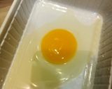 A picture of step 1 of French toast.