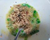 Foto langkah ke 1 dari resep Martabak Telur Kulit Lumpia.