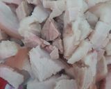 Hình bước làm 2 của món Bún mắm thịt heo (heo quay + heo luộc)