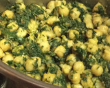 Foto del paso 8 de la receta: Garbanzos con espinacas y huevo duro
