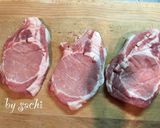 A picture of step 1 of Pork Sauté with Mustard Cream Sauce.
