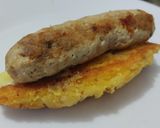 Foto del paso 6 de la receta: Perrito🌭caliente en "pan" de arepa🫓🌭🧀😜