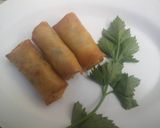 Foto langkah ke 8 dari resep Lumpia Ayam Sayur.